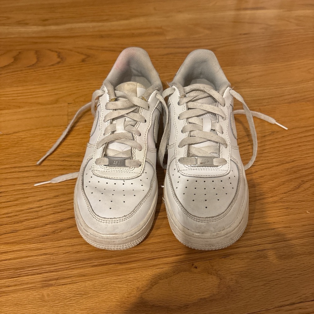 women’s 7 (5Y) white af1